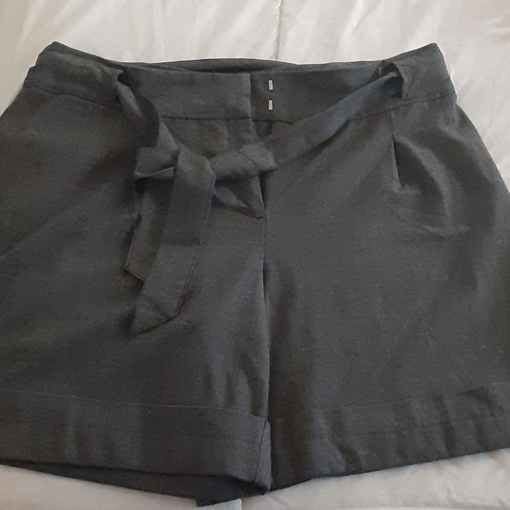 Woman dress shorts